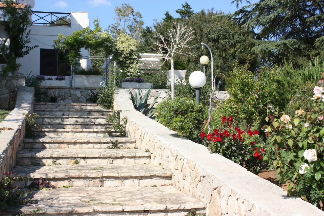 Villa Торре-Сан-Джованни-Удженто Экстерьер фото